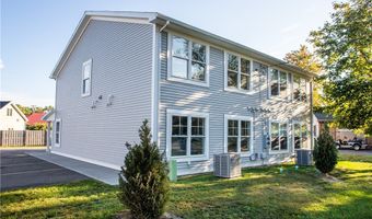 8987 Iroquois St, Angola, NY 14006