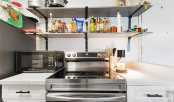 1250 Richard Ln 410, Honolulu, HI 96819