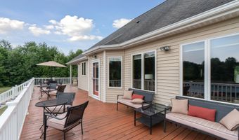 1084 38th St, Allegan, MI 49010