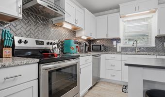 2315 Juniper Dr, Albany, GA 31721