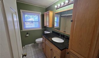 1 Hopkins Ct, Coventry, RI 02816
