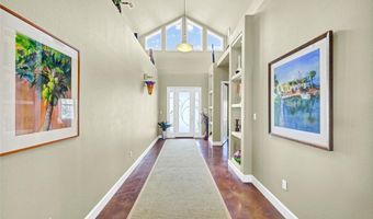 100 Dolphin Ct, Aransas Pass, TX 78336