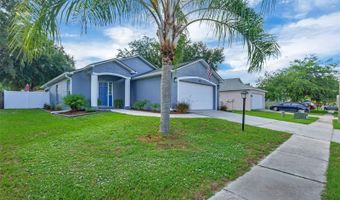 124 EAGLE POINT Blvd, Auburndale, FL 33823