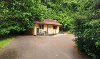 823 Birdie Dr, Abingdon, VA 24211