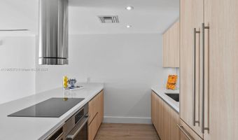 9901 W Bay Harbor Dr 605, Bay Harbor Islands, FL 33154