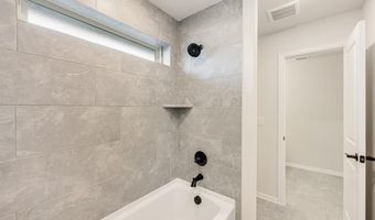 1028 Snowy Owl Dr, Alvarado, TX 76009