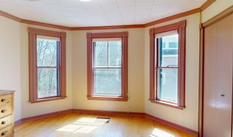 113 Leighton St, Bangor, ME 04401