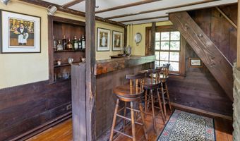 64 Old Kings Hwy S, Darien, CT 06820