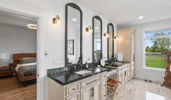 161 Snake River Dr, American Falls, ID 83211