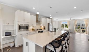23158 HORSESHOE TRAIL Sq, Brambleton, VA 20148