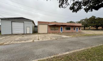 217 Donald Frederick Blvd, Abbeville, LA 70510