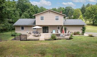 3090 Sourek Rd, Akron, OH 44333