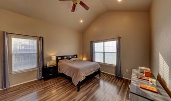 2105 Brunson St, Alpine, TX 79830