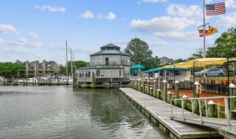 2102 CHESAPEAKE HARBOUR Dr E, Annapolis, MD 21403