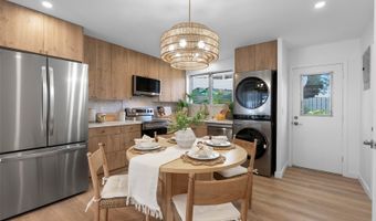 4206 Keanu St 4, Honolulu, HI 96816