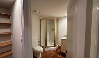 5509 THORNBUSH Ct, Bethesda, MD 20814