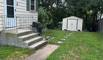103 Windsor Park Dr, Coventry, RI 02816