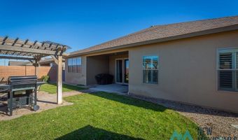 1384 Springfield St, Artesia, NM 88210