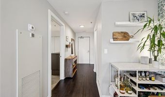 1240 S 2nd St 411, Minneapolis, MN 55415