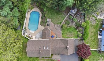 79 Buckboard Ln, Bristol, CT 06010