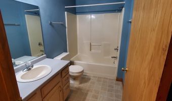 2117 CLOUDVIEW Ct, Appleton, WI 54914