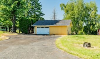 18266 S HOLLY Ln, Oregon City, OR 97045