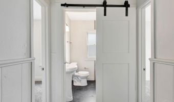 6985 Beechmont Ave, Anderson Twp., OH 45230