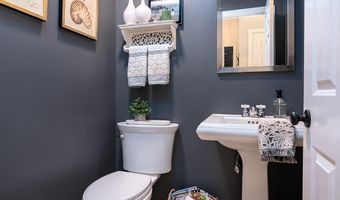 264 Fieldstone Ln, North Kingstown, RI 02874