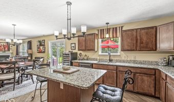 6332 Surrey Ct, Anderson, IN 46013