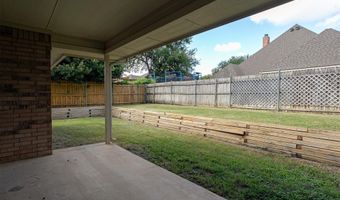 302 Howard Way Dr, Aledo, TX 76008