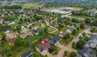 4013 E BENVALLEY Dr, Appleton, WI 54913