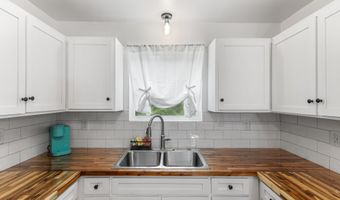 228 Sweeney Rd, Benton, TN 37307