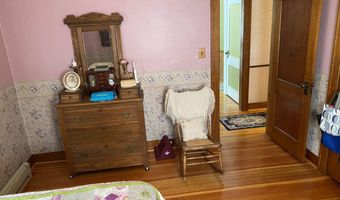 766 W Clark St, Berne, IN 46711