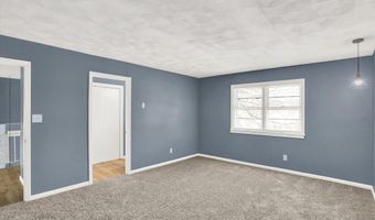 826 Yorkshire Rd, Anderson, IN 46012