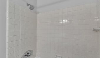 1558 1560 W Jones Dr SW, Ann Arbor, MI 48105
