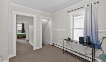 36 Broad St, Amsterdam, NY 12010