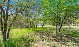 269 Wood Vly, Adkins, TX 78101