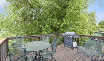 1095 Twilight Dr, North Liberty, IA 52317