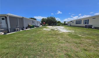 932 Fir St, Barefoot Bay, FL 32976