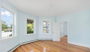 87 Lyman Ave, North Providence, RI 02911
