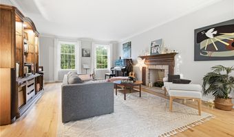 4206 Wembleton Dr, Allison Park, PA 15101