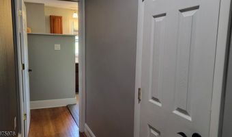157 E Blackwell St 1, Andover, NJ 07801