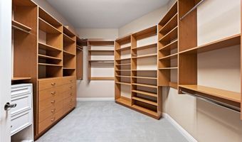 29 Soaring Bird Ct, Las Vegas, NV 89135