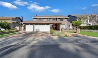 1044 S Burlwood Dr, Anaheim, CA 92807