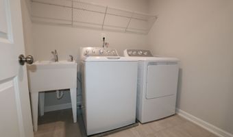 10015 Secluded Garden Dr, Apex, NC 27523