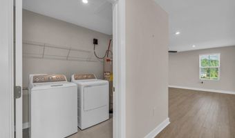 2315 Caffry Ln, Boiling Springs, SC 29316