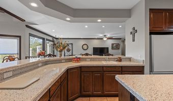 40 LaVanda Ln, Hot Springs Village, AR 71909