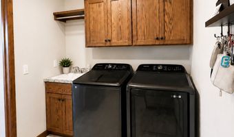 214 Woolgrass Way, Avon, MN 56310