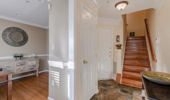 5059 KILBURN St, Alexandria, VA 22304
