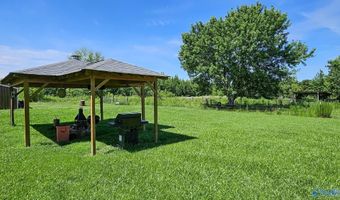 16811 Poplar Creek Rd, Athens, AL 35611